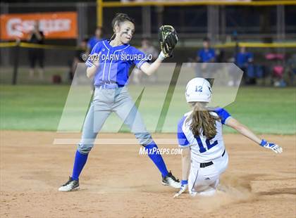 Thumbnail 1 in Fredonia vs Bagdad (AIA  1A Round 1 Playoff) photogallery.