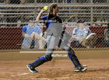 Thumbnail 1 in Fredonia vs Bagdad (AIA  1A Round 1 Playoff) photogallery.
