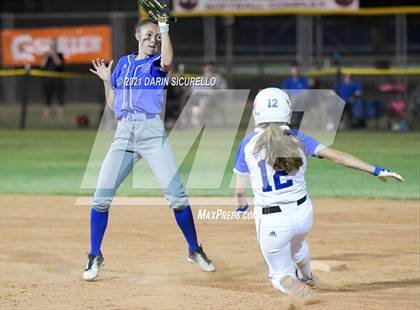 Thumbnail 3 in Fredonia vs Bagdad (AIA  1A Round 1 Playoff) photogallery.