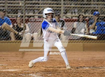 Thumbnail 1 in Fredonia vs Bagdad (AIA  1A Round 1 Playoff) photogallery.