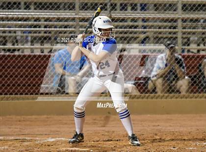 Thumbnail 2 in Fredonia vs Bagdad (AIA  1A Round 1 Playoff) photogallery.