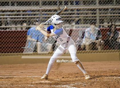 Thumbnail 1 in Fredonia vs Bagdad (AIA  1A Round 1 Playoff) photogallery.