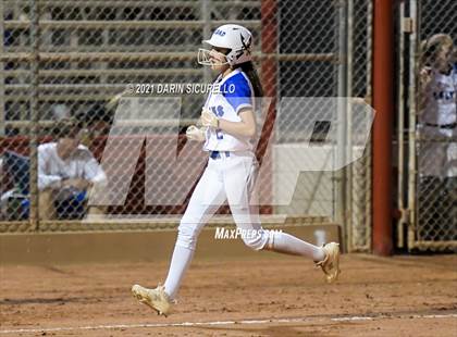 Thumbnail 1 in Fredonia vs Bagdad (AIA  1A Round 1 Playoff) photogallery.