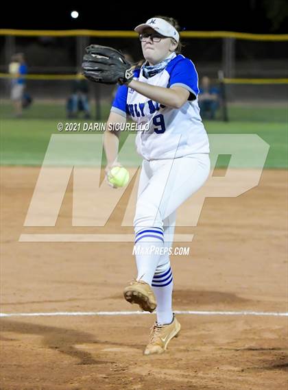Thumbnail 1 in Fredonia vs Bagdad (AIA  1A Round 1 Playoff) photogallery.