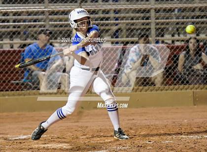 Thumbnail 2 in Fredonia vs Bagdad (AIA  1A Round 1 Playoff) photogallery.