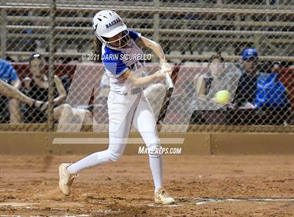 Thumbnail 2 in Fredonia vs Bagdad (AIA  1A Round 1 Playoff) photogallery.