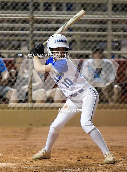 Thumbnail 3 in Fredonia vs Bagdad (AIA  1A Round 1 Playoff) photogallery.