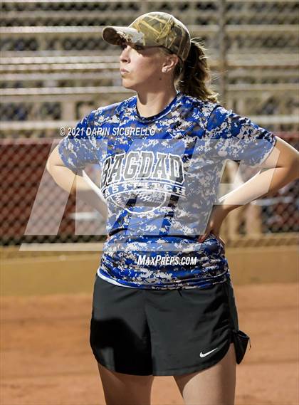 Thumbnail 1 in Fredonia vs Bagdad (AIA  1A Round 1 Playoff) photogallery.