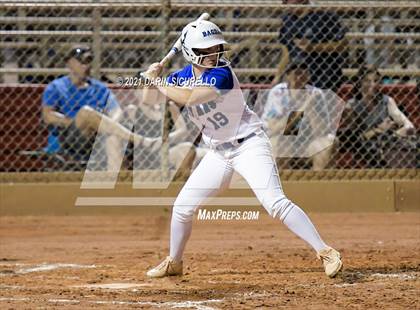 Thumbnail 3 in Fredonia vs Bagdad (AIA  1A Round 1 Playoff) photogallery.
