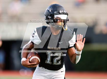 Thumbnail 1 in Lassiter @ Sprayberry photogallery.