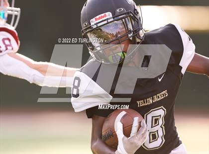 Thumbnail 3 in Lassiter @ Sprayberry photogallery.