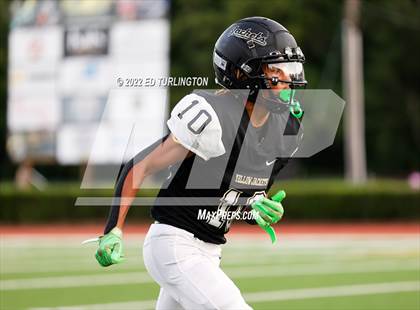 Thumbnail 2 in Lassiter @ Sprayberry photogallery.