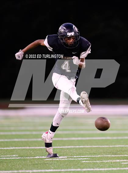 Thumbnail 2 in Lassiter @ Sprayberry photogallery.