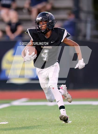 Thumbnail 1 in Lassiter @ Sprayberry photogallery.