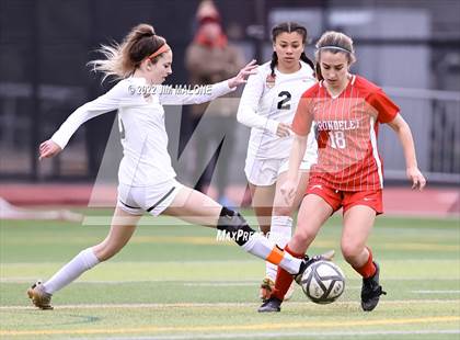 Thumbnail 3 in Carondelet vs. California (CIFNCS D1 Final) photogallery.