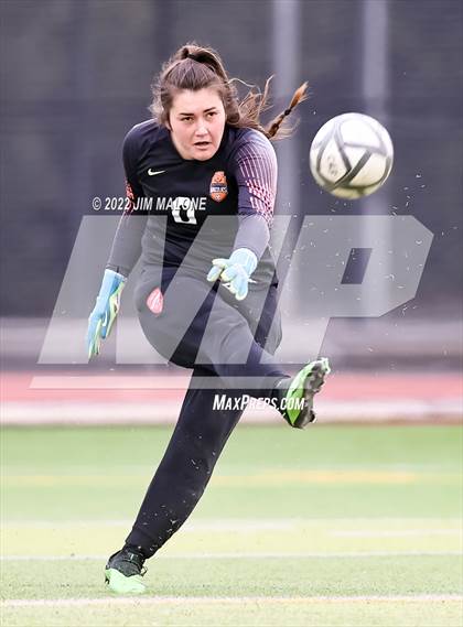 Thumbnail 3 in Carondelet vs. California (CIFNCS D1 Final) photogallery.