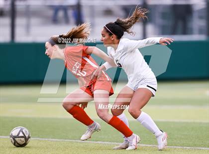 Thumbnail 3 in Carondelet vs. California (CIFNCS D1 Final) photogallery.