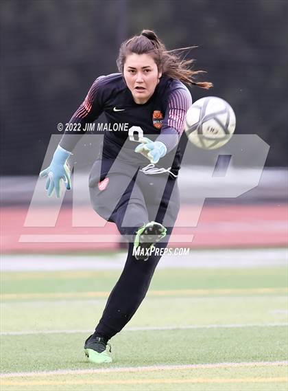 Thumbnail 3 in Carondelet vs. California (CIFNCS D1 Final) photogallery.