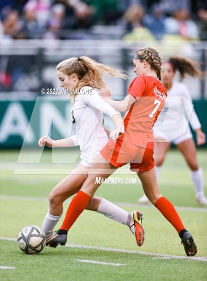 Thumbnail 3 in Carondelet vs. California (CIFNCS D1 Final) photogallery.