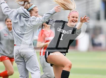 Thumbnail 3 in Carondelet vs. California (CIFNCS D1 Final) photogallery.