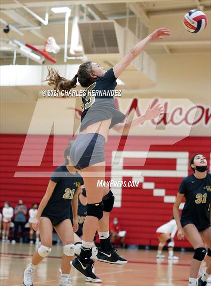 Thumbnail 3 in Thousand Oaks vs West (Molten Power Classic Tournament)  photogallery.
