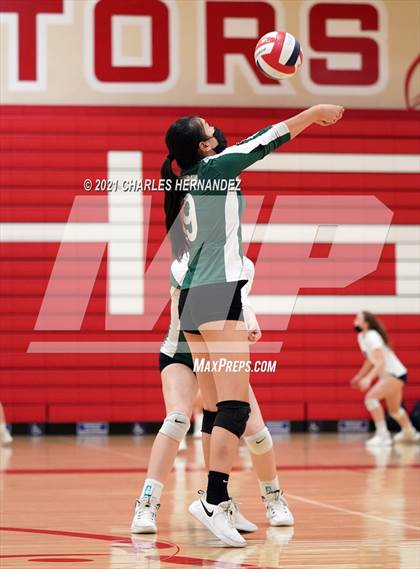 Thumbnail 1 in Thousand Oaks vs West (Molten Power Classic Tournament)  photogallery.