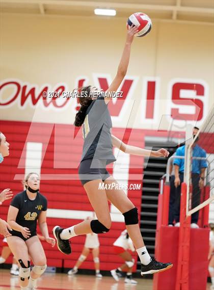 Thumbnail 3 in Thousand Oaks vs West (Molten Power Classic Tournament)  photogallery.