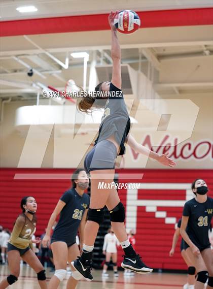 Thumbnail 2 in Thousand Oaks vs West (Molten Power Classic Tournament)  photogallery.