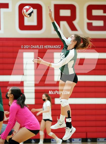 Thumbnail 1 in Thousand Oaks vs West (Molten Power Classic Tournament)  photogallery.