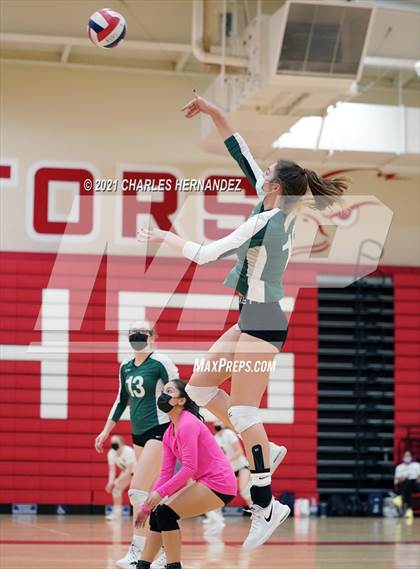 Thumbnail 1 in Thousand Oaks vs West (Molten Power Classic Tournament)  photogallery.