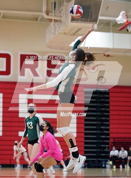 Thumbnail 2 in Thousand Oaks vs West (Molten Power Classic Tournament)  photogallery.