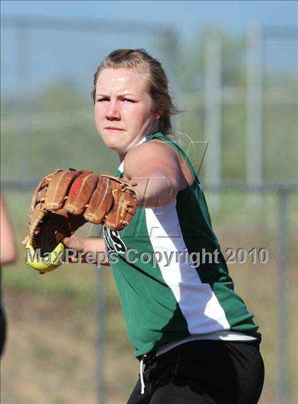 Thumbnail 1 in Paradise @ Foothill photogallery.