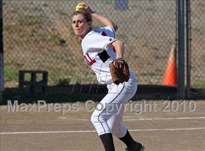 Thumbnail 2 in Paradise @ Foothill photogallery.