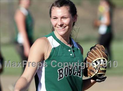 Thumbnail 2 in Paradise @ Foothill photogallery.