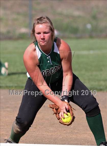 Thumbnail 2 in Paradise @ Foothill photogallery.