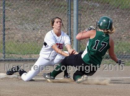 Thumbnail 1 in Paradise @ Foothill photogallery.