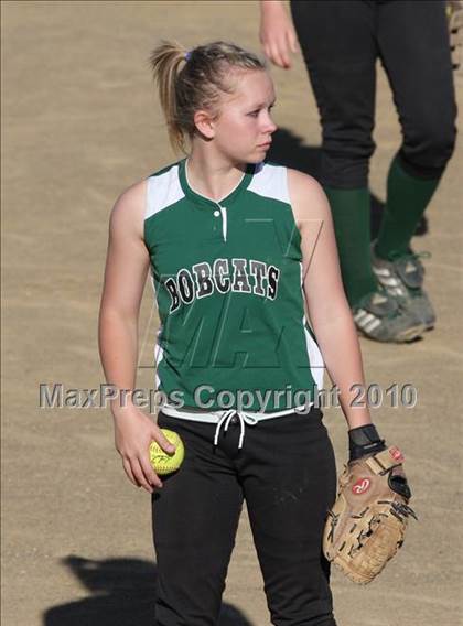 Thumbnail 2 in Paradise @ Foothill photogallery.