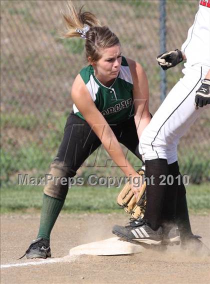 Thumbnail 1 in Paradise @ Foothill photogallery.