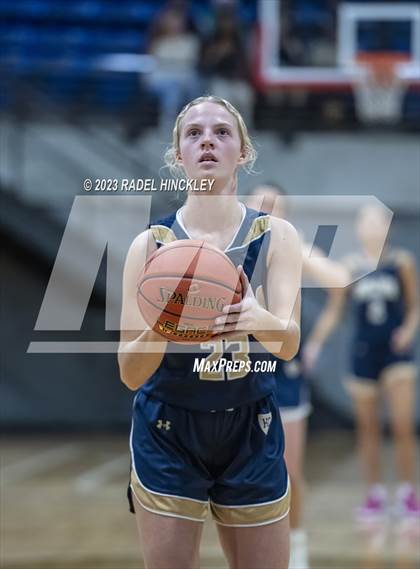 Thumbnail 3 in Truman vs. Helias (Twelve Courts of Christmas) photogallery.