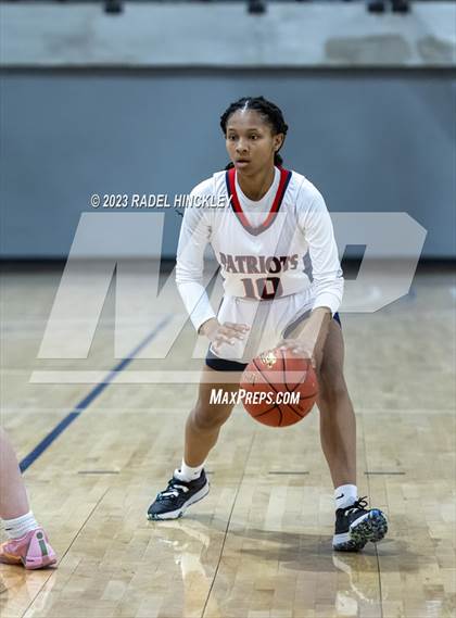 Thumbnail 1 in Truman vs. Helias (Twelve Courts of Christmas) photogallery.