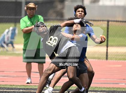 Thumbnail 3 in Charter Oak vs.Long Beach Poly (Surf City Tournament) photogallery.