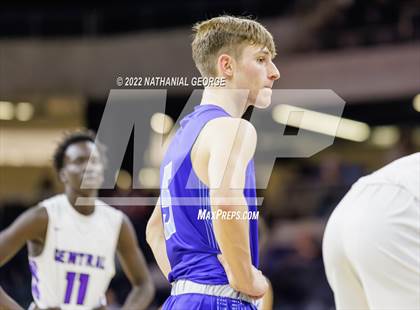 Thumbnail 2 in Creighton Prep vs. Omaha Central (Metro Tournament) photogallery.