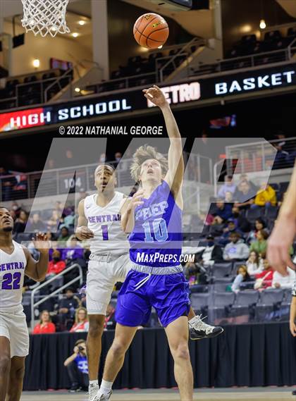 Thumbnail 2 in Creighton Prep vs. Omaha Central (Metro Tournament) photogallery.