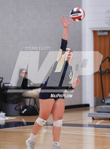 Thumbnail 3 in Clarion-Limestone vs Keystone (KSAC Championship) photogallery.