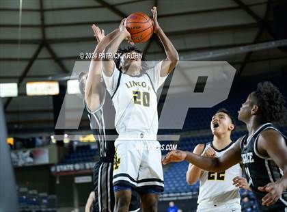 Thumbnail 1 in Mountlake Terrace @ Lincoln (WIAA 3A Semifinals) photogallery.