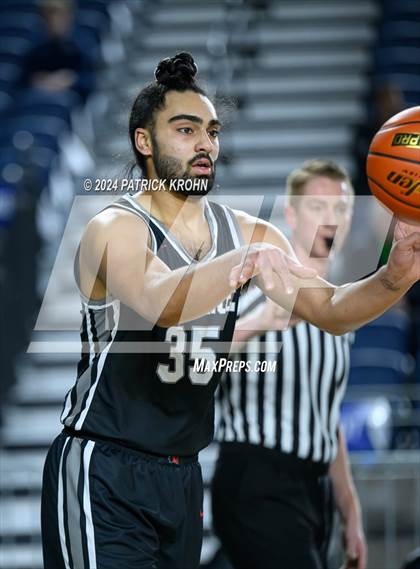 Thumbnail 2 in Mountlake Terrace @ Lincoln (WIAA 3A Semifinals) photogallery.