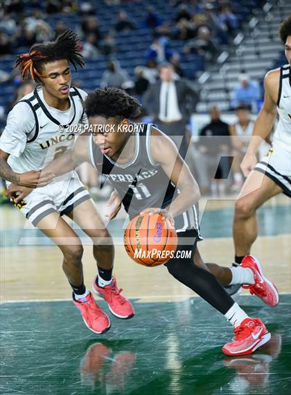 Thumbnail 2 in Mountlake Terrace @ Lincoln (WIAA 3A Semifinals) photogallery.