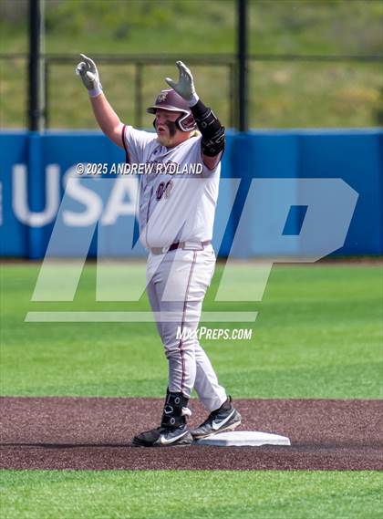 Thumbnail 2 in Cheyenne Mountain vs. Palisade (CHSAA 4A Round 3) photogallery.