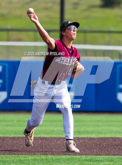 Thumbnail 3 in Cheyenne Mountain vs. Palisade (CHSAA 4A Round 3) photogallery.