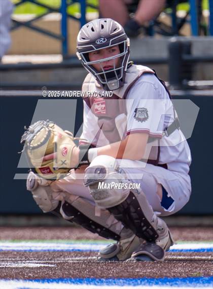 Thumbnail 2 in Cheyenne Mountain vs. Palisade (CHSAA 4A Round 3) photogallery.